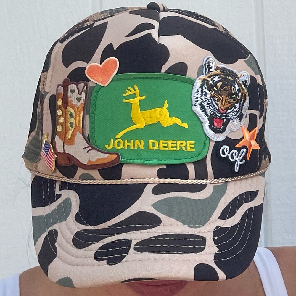 CUSTOM MADE PATCH Camo Trucker Hat 💚🤠🇺🇸
